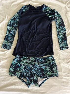 Navy Tropical Long-Sleeve Women's Rashguard Set